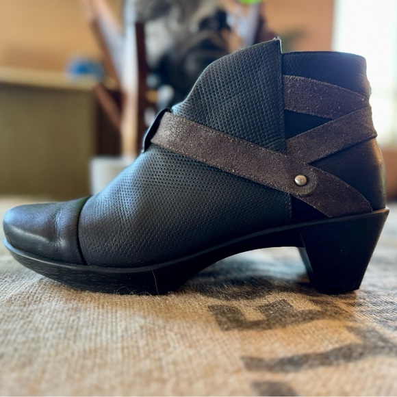 Naot Ankle Boots - Picture 3 of 10